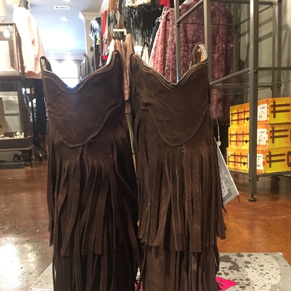 Tanner Mark Suede Fringe Boot - Picture 3 of 5